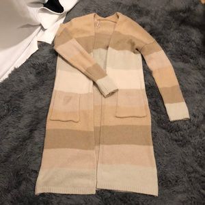 S-M Knee-to-Shin Length High Quality Classic Cardigan